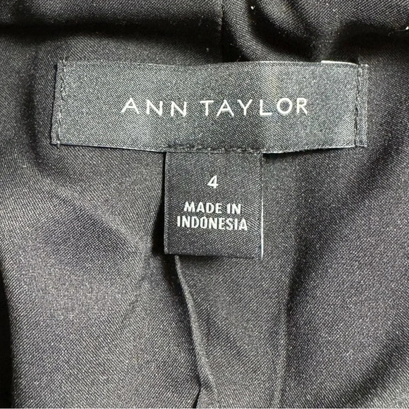 Ann Taylor Black and White stripe blazer Size 4 - Picture 7 of 7